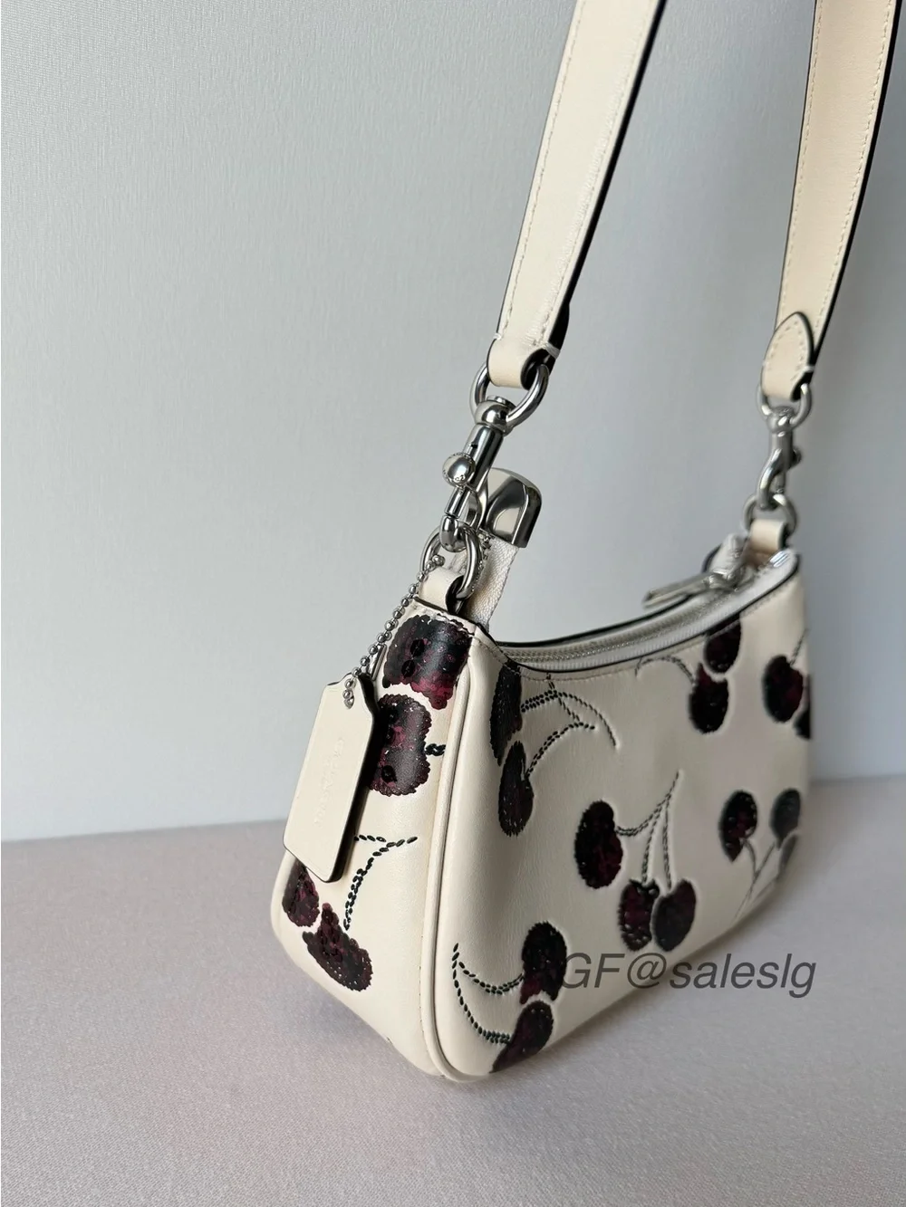 Coach Mini Teri Crossbody & Shoulder Bag Red Cherry Print Silver/chalk CCZ23 NWT